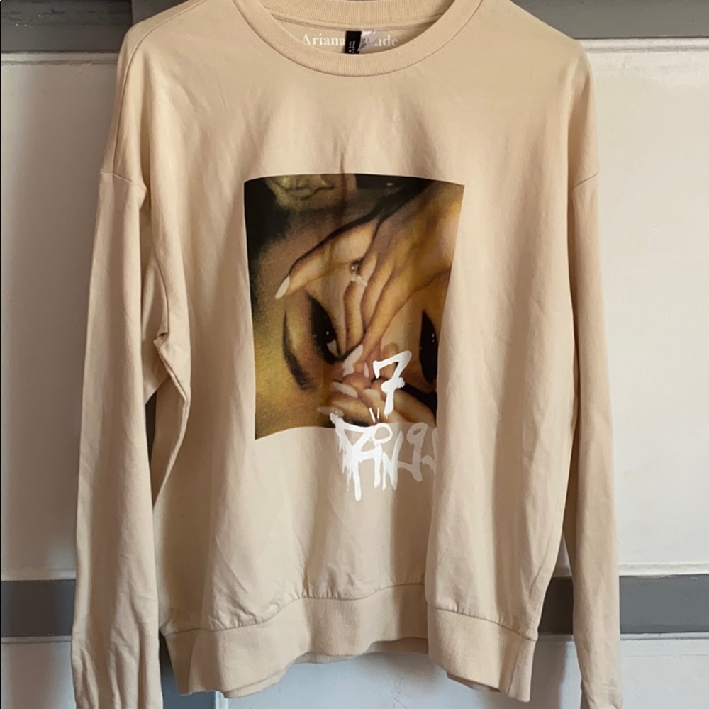 Ariana Grande Sweatshirt